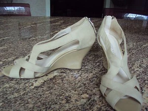 Franco Sarto DAMEN-WILDLEDERSANDALEN MIT KEILABSATZ, GRÖSSE 8,5 US - Bild 1 von 6