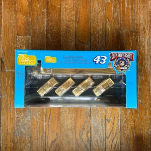 1/64 Racing Champions #43 RICHARD PETTY 24k Gold 4 Car Set Transporter - Picture 1 of 8