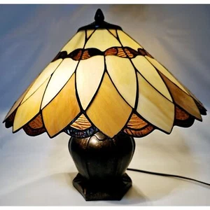 Scalloped Tiffany Style Stained Glass Lamp w/ Twin On/Off Pull Switches Heavy - Picture 1 of 9