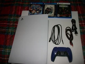 Sony PlayStation 5 Disc/Digital Edition 825GB White Gaming  Bundle w/ 3 games - Picture 1 of 10