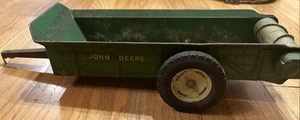 Vintage ERTL John Deere 44 Manure Spreader 1:16 Diecast Metal Farm Toy, USA - Picture 1 of 12