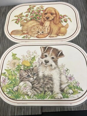 2 manteles laminados vintage cachorros perros gatos y gatitos hechos en EE. UU. Foto 1 de 4