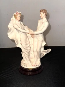 1997 ITALY FLORENCE GIUSEPPE ARMANI "FOREVER" Figurine Bride&Groom 0538F - Picture 1 of 7