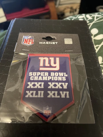 New York Giants 4X Banner Magnet NFL Cover