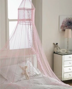 CHILDRENS PINK BED CANOPY WITH SEQUIN DETAIL & HANGING LOOP. - Picture 1 of 1