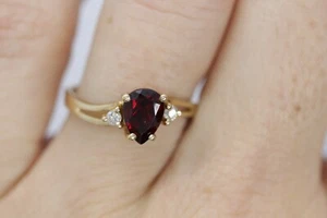 14k Pear Garnet and diamond ring. 14k Pear cut garnet with diamonds solitaire - Picture 1 of 5