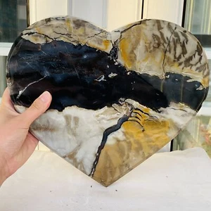 Natural Rare Volcanic Agate Crystal Heart carving 5160G (UV reactive crystal) - Bild 1 von 12