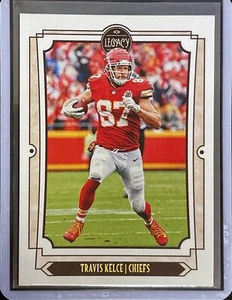 Travis Kelce - 2019 Panini Legacy Football #53 - Bild 1 von 1