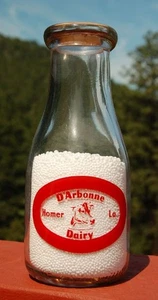 D'ARBONNE DAIRY Homer LOUISIANA pint LA dairy milk bottle PICTURE FRONT - Picture 1 of 3