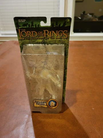 LORD OF THE RINGS: FELLOWSHIP OF THE RING TWILIGHT FRODO HOBBIT BATTLE 5 ARMIES Cover
