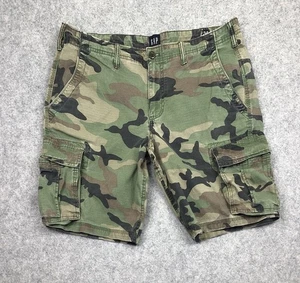 GAP Camo Cargo Shorts Mens 34 Green Brown Army Camoflauge Hiking Outdoor Casual - Picture 1 of 14