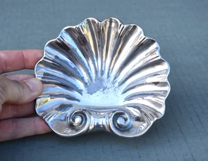 Nice Older Antique Baptismal Shell, Silver Finish (CU914) Chalice Co. - Picture 1 of 7
