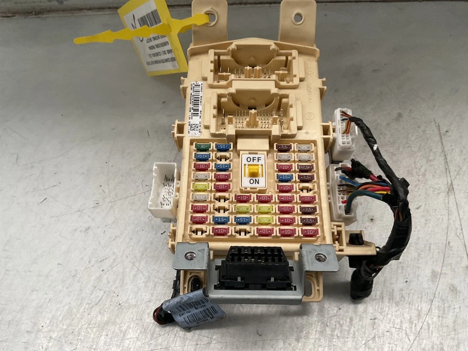 BODY COMPUTER PER HYUNDAI i10 2° Serie 91952-B9361 (11>) - Immagine 1 di 4