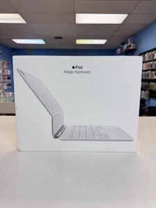 Apple Magic Keyboard for iPad Air 11-inch M3 White With Apple Care Til 2026 - Picture 1 of 12
