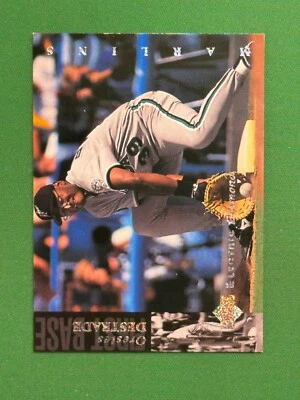 1994 Upper Deck Series 2 #304 Orestes Destrade Base Electric Diamond Parallel - Image 1 of 2