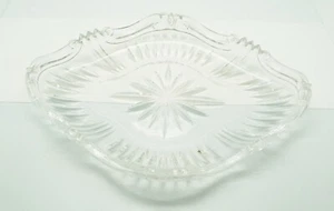 Vintage Oneida Bleikristall Augustina Diamantschliff Serviertablett 13 Zoll NICHT MEHR PRODUZIERT NEUWERTIG - Bild 1 von 3