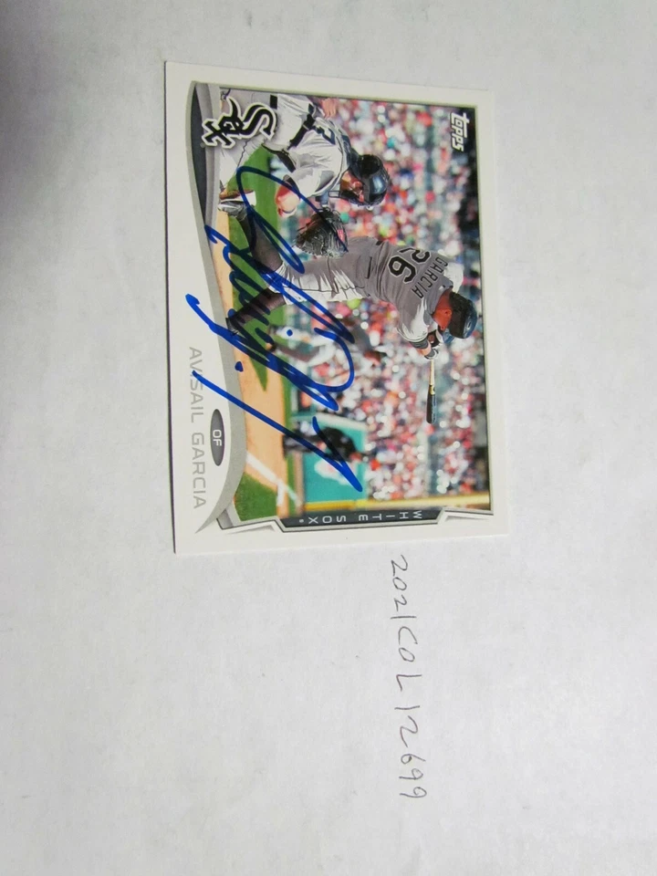 2014 Topps Avisail Garcia Signed Baseball Card Beckett Pre-Certified  - Image 1 of 2