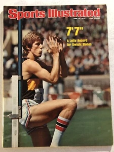 1976 Sports Illustrated DWIGHT STONES No Label NCAA Trials Sets New WORLD RECORD - Picture 1 of 1