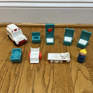 9 Pc Vintage 1976 Fisher Price Children's Hospital 931 Accessories Lot PlsCDesc - Picture 1 of 24