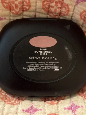 BeautiControl Blush ** Bomb Shell ** New & UnSealed! VHTF NOS 12164 - Image 1 of 3