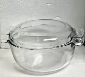 PYREX 457 M Clear Round Covered 2 Quart Casserole w/457E Lid France - Picture 1 of 8