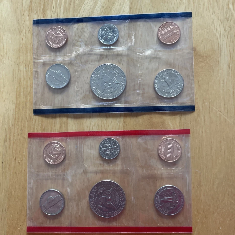 The 1989 US Mint Uncirculated Coin Set Denver & Philadelphia - Image 1 of 4