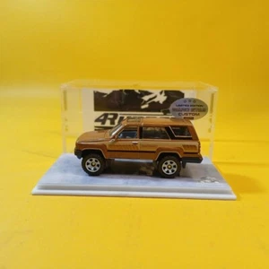 Matchbox TOYOTA 4RUNNER BROWN Color (New Loose +case) - Picture 1 of 15