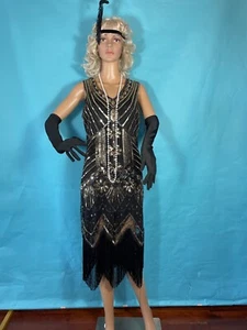 Flapper schwarz/gold Perlen/Fransen/Pailletten Kostüm 20er Jahre toller Gatsby Gr. SM #8 - Bild 1 von 5