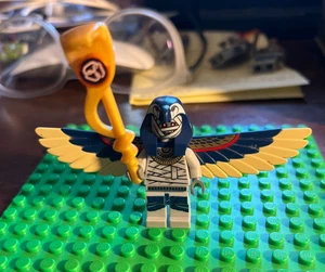 LEGO Pharaoh's Quest Minifigure FLYING MUMMY pha005 From Sets 7327 7307 - Picture 1 of 2