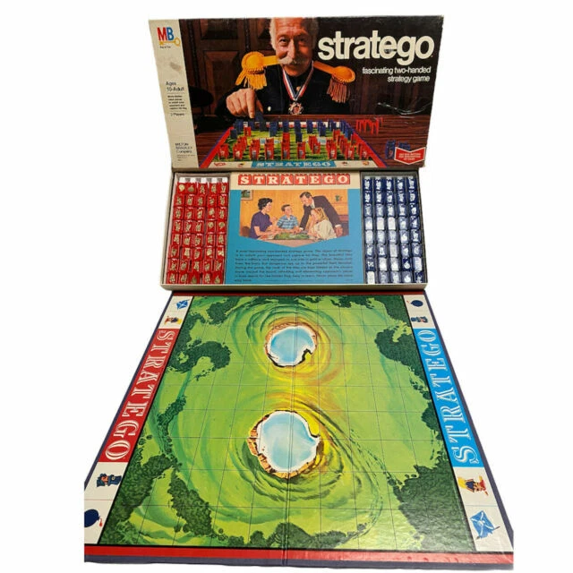 Milton Bradley Stratego 1986 Board Game