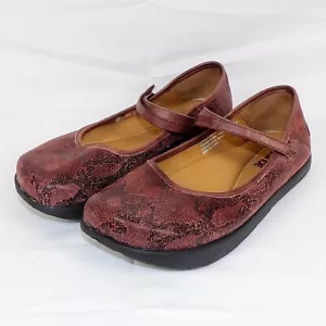 Earth Shoes Size 5.5 Solar 3 Merlot Leather Mary Jane with Snakeskin Pattern - Picture 1 of 10