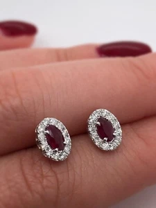 18CT WHITE GOLD OVAL RUBY AND DIAMONDS HALO STUDS EARRINGS 0.93CT *GC17 - Picture 1 of 9