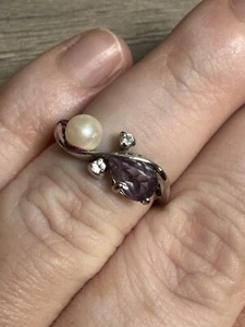 vintage 10k gold ring Unknown Purple Clear Stone Pearl? Size 6 Bin E - Picture 1 of 2