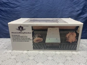 Diamond King Smoker EL ORIGINAL DKS Grill Smoker Box DKS-6X12 NUEVO - Imagen 1 de 11