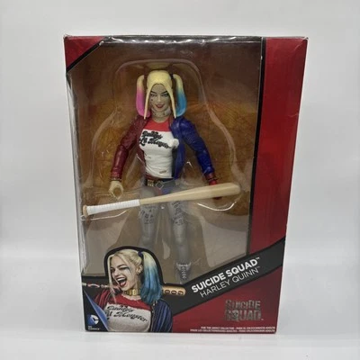 Figura de acción DC Comics Multiverse - Escuadrón Suicida Harley Quinn 12" de Mattel/DC Foto 1 de 4