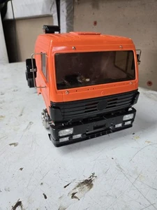 Tamiya Mercedes Benz 1838 Radio Control - Picture 1 of 9