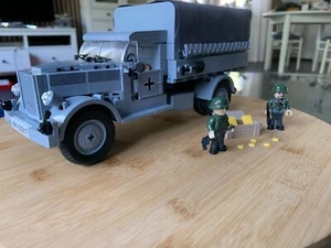 Cobi 2449 Deutscher LKW Opel Blitz 3T (4x2) „Transport Goldschatz d. Reichsbank" - Bild 1 von 15