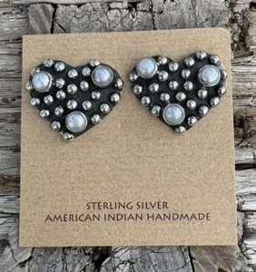 Geneva Apachito Pearl & Sterling Heart Earrings ~ Hallmarked - Picture 1 of 1