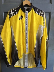 ASSOS Swiss Jacket sz 3 (Medium) Cycling Lightweight Wind Rain Ride Black Yellow - Picture 1 of 4