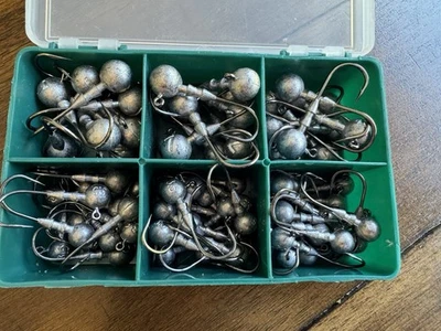 Упаковка джигхедов Gamakatsu - круглый размер 3,5 г и 7 г, всего более 80 - Изображение 1 из 2