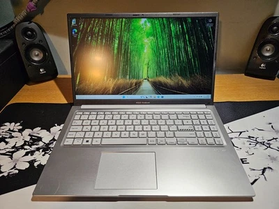 15" ASUS VivoBook X1504ZA Core i5-1235U 8GB 512GB Silver Windows 11 Laptop - Image 1 of 4