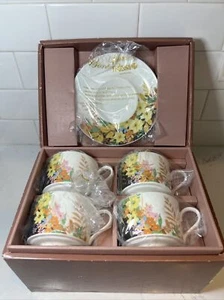 4 Mikasa Bone China Sachet Pattern Cups & Saucers Original Box Never Used - Picture 1 of 7