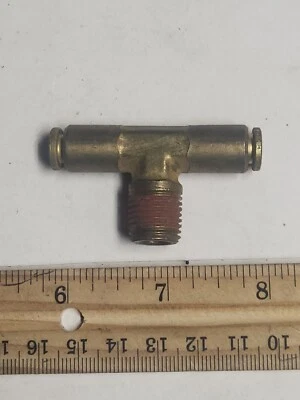 Brass Push To Connect Branch Tee 1/4" OD X 1/4" mnpt  1 qty - Image 1 of 4