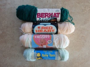 Red Heart/Bernat/First Lady Mulicolor Yarn Lot of 4 Green Pink Teal - Picture 1 of 4