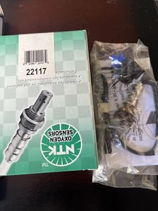 One New NTK Oxygen Sensor Front Right 22117 for Mazda 626 - Picture 1 of 2