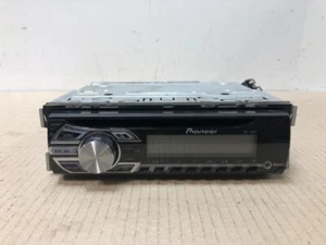RADIO Lancia Ypsilon (840) Hatchback 1.2 LS,LX 16V (176.B9.000) 1999 DEH150MP - Bild 1 von 8