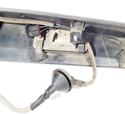 Panel de acabado trasero de escotilla OEM 2011 Hyundai Santa FE Foto 1 de 4