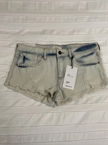 Forever 21 Shorts Low Rise Denim Distressed Size 27 Jean Frayed Hem NWT - Bild 1 von 12