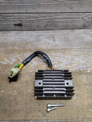 Ducati Monster S2R 800 2007 07 05-08 regulador de voltaje rectificador unidad de carga Foto 1 de 4