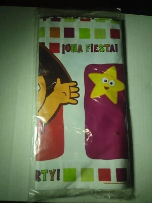 CUBIERTA DE MESA DE PLÁSTICO DORA LA EXPLORADORA Star Catcher ~ Suministros para fiestas de cumpleaños Foto 1 de 3